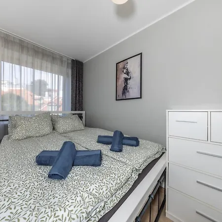 شقة Old Town, Beautiful Yard View, Sauna تالين