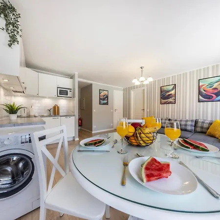 Old Town, Beautiful Yard View, Sauna تالين